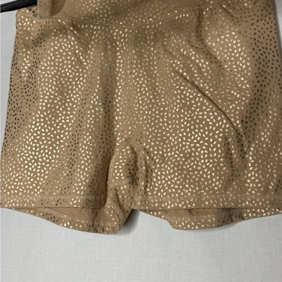 Buff Bunny Collection Womens 2 Pc Sports Bra And Short Set Sz M Yoga Athletic - Picture 3 of 8